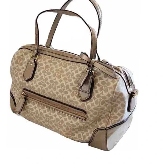 Coach ⭐️🎬See Video Poppy East West Signature Beige Satchel Bag 26426 w/ COA - Picture 9 of 16